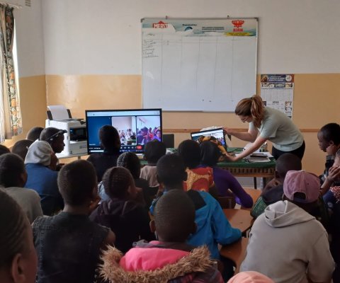 Collegamento con le Maestre Pie in Zimbawe