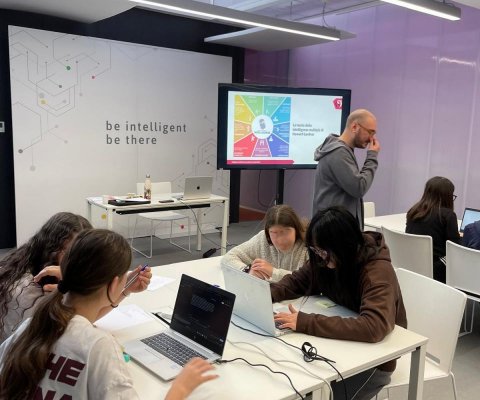 Laboratorio AI fondazione Golinelli 2025